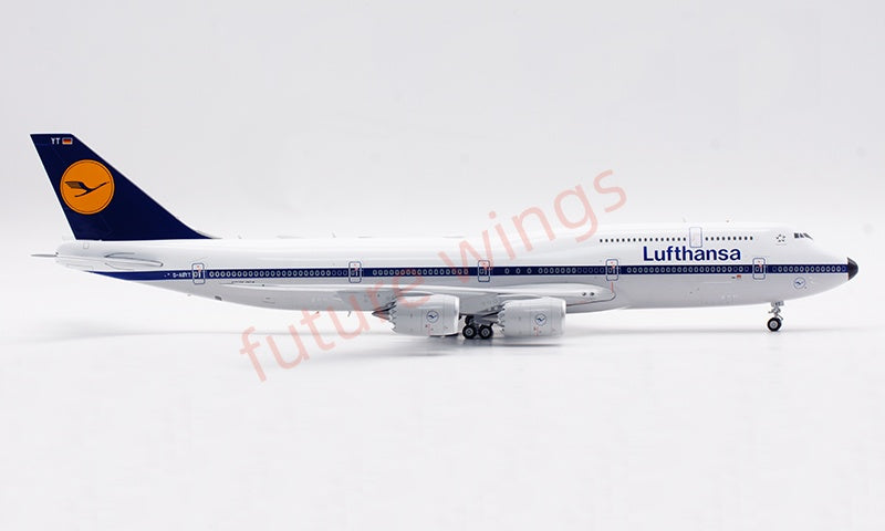 1:200 SQ Wings Lufthansa Airlines B747-8 D-ABYT Diecast Aircraft Model