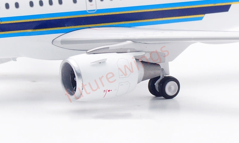 1:200 Aviation200 China Southern Airlines A318 B-6188 Aircraft Model With Stand
