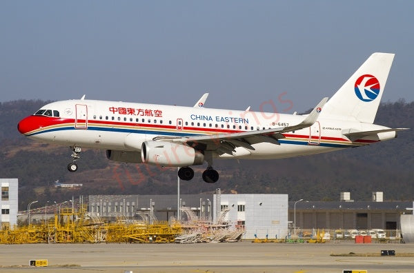 1:200 InFlight200* China Eastern Airlines A319 B-6457 Diecast Aircraft Model