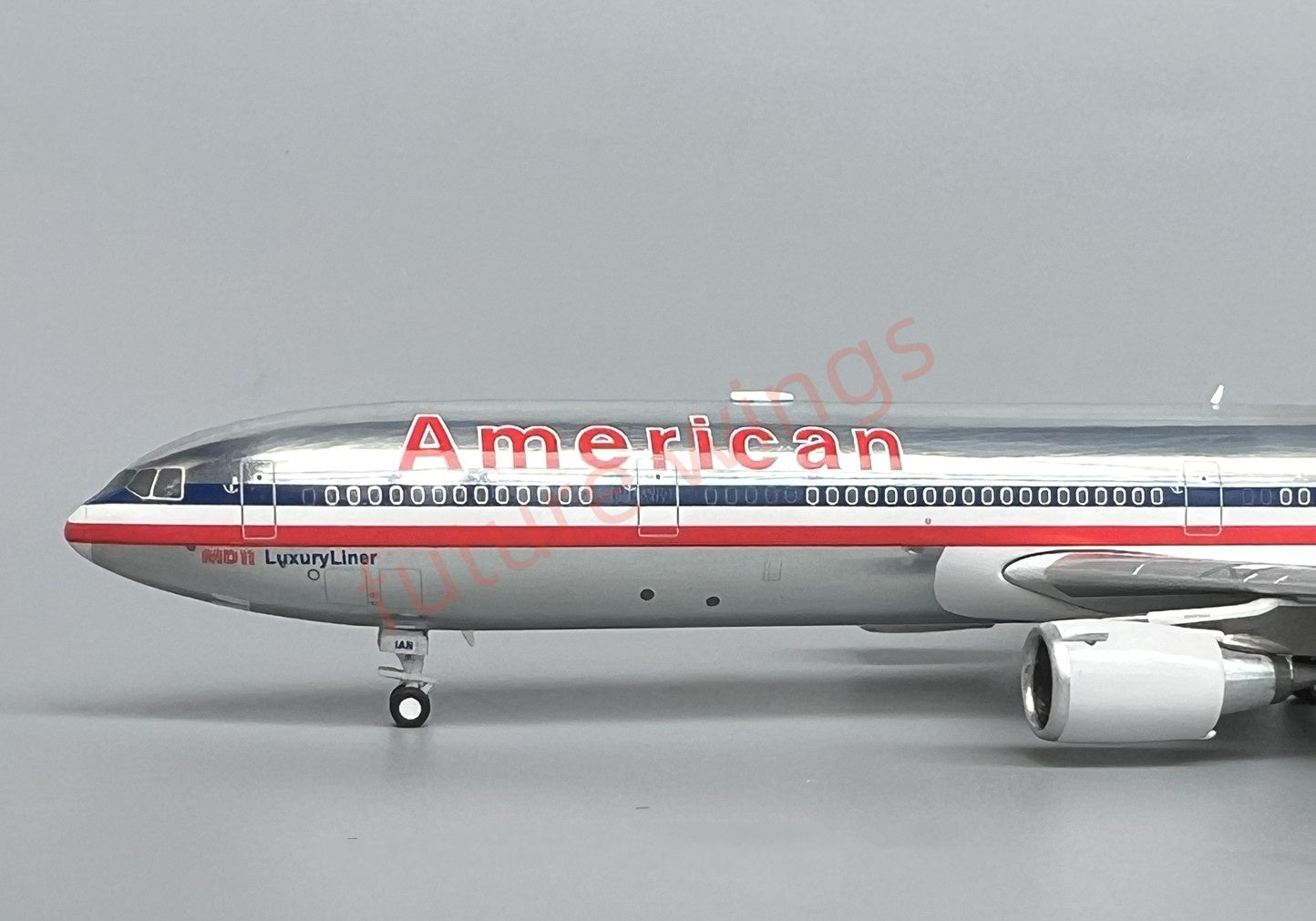 1:400 PandaModel American Airlines MD-11 N1761R Aircraft Model+Free Tractor