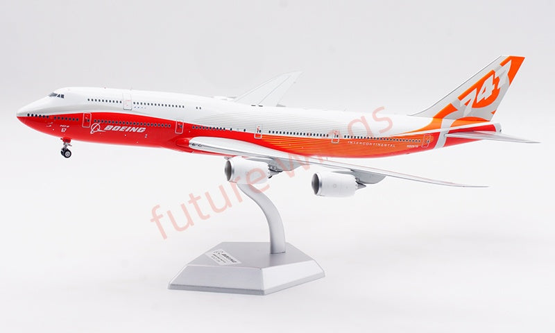 1:200 SQ Wings Boeing B747-8 N6067E Diecast Aircraft Model