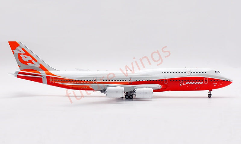 1:200 SQ Wings Boeing B747-8 N6067E Diecast Aircraft Model