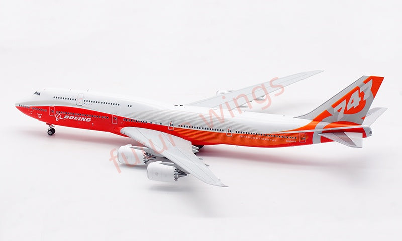 1:200 SQ Wings Boeing B747-8 N6067E Diecast Aircraft Model