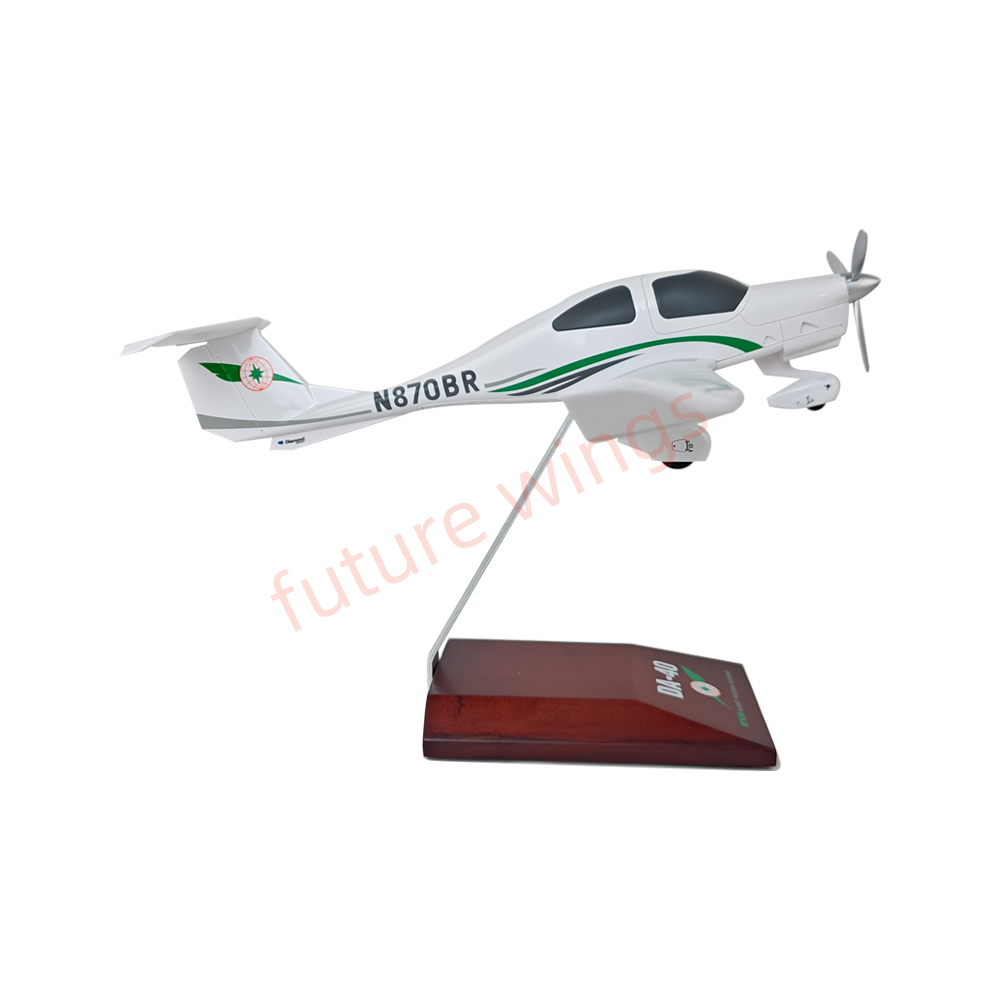 (RARE)1:32 YRD Model Diamond DA40XLT Aircraft Model With Stand