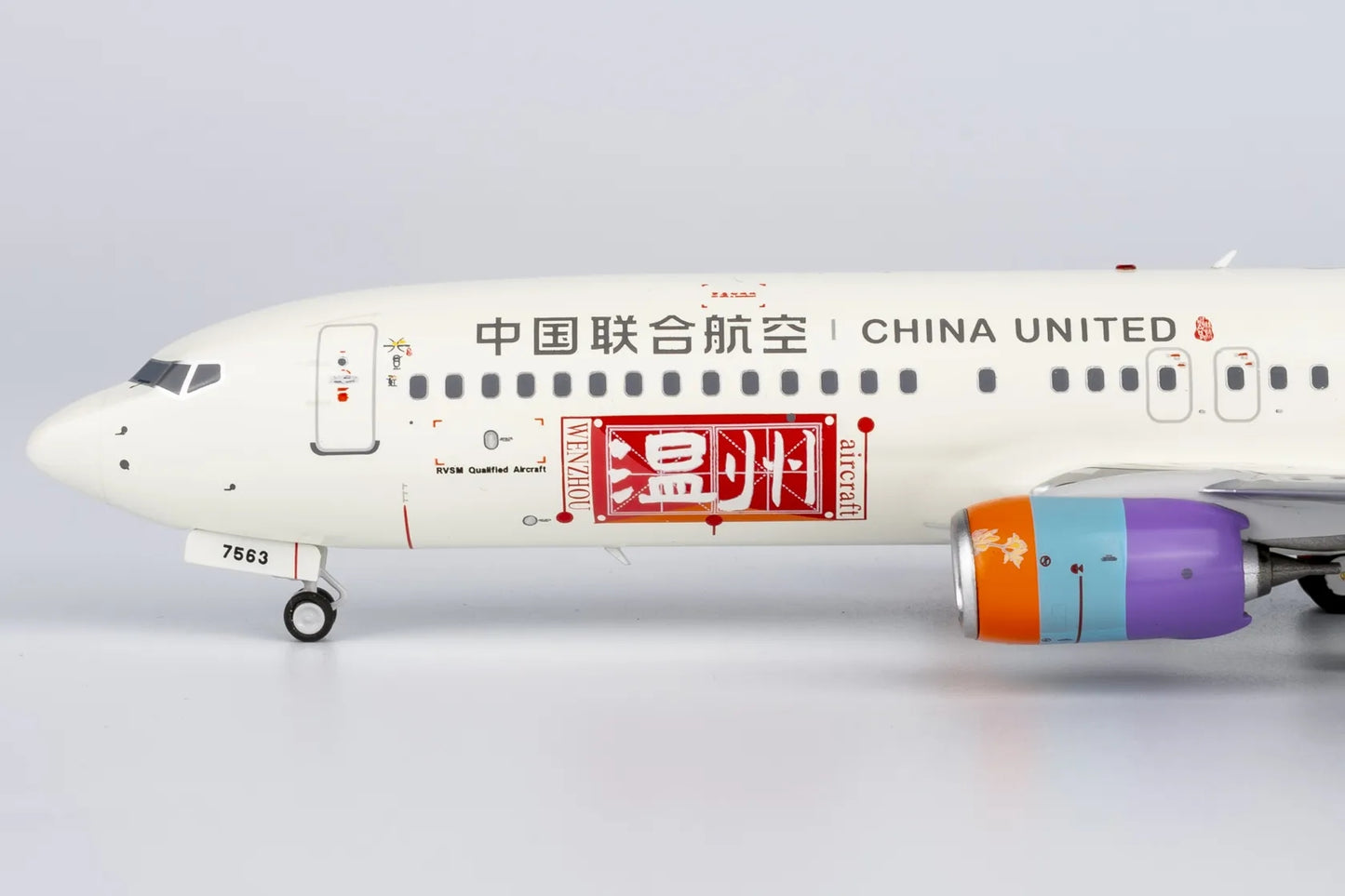 1:200 NG Models 08008 China United Airlines B737-800 B-7563 "WenZhou" Aircraft Model