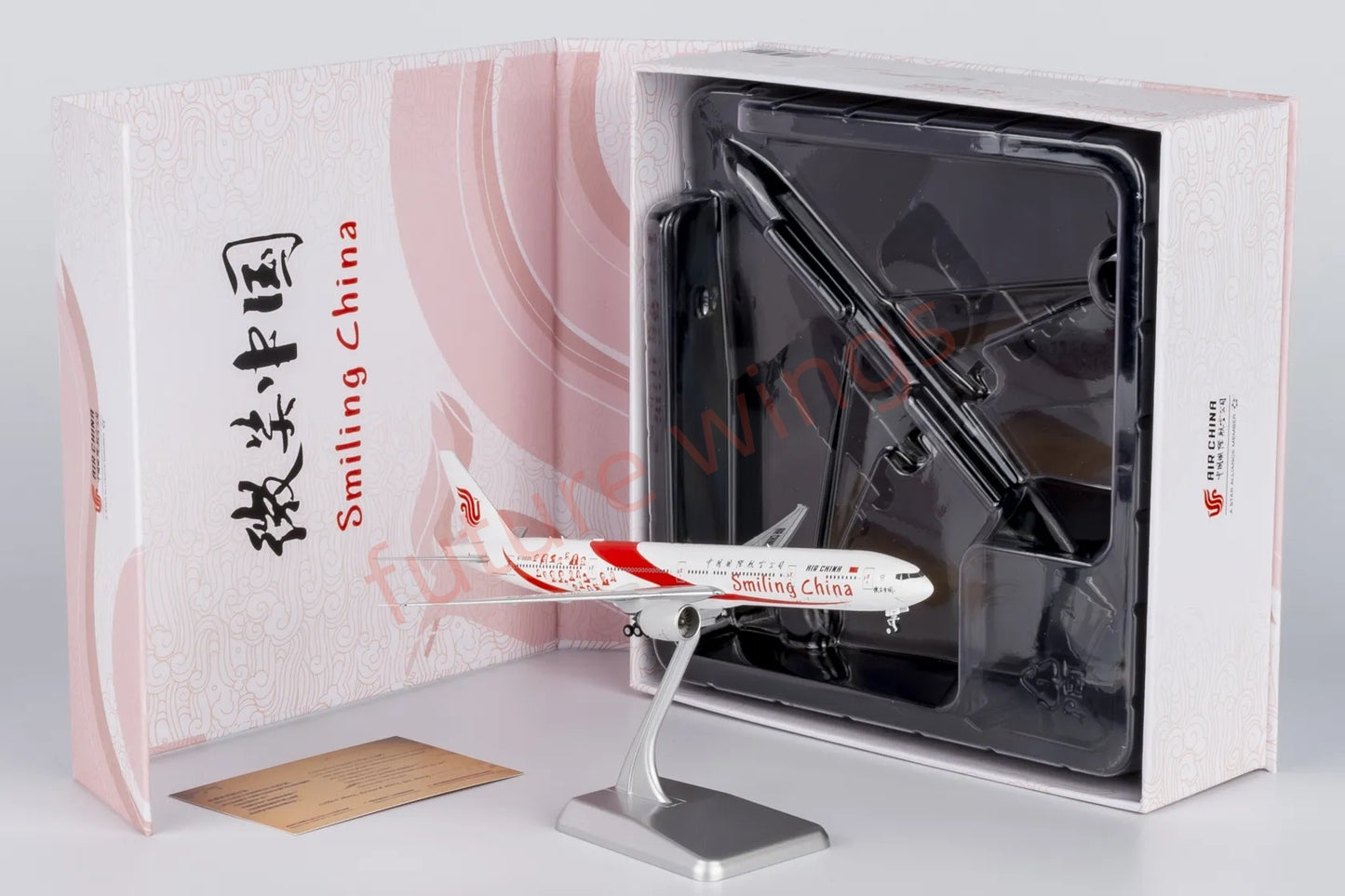 1:400 NG Models NG73058 Air China B777-300ER B-2035 "Smiling China" Aircraft Model+Free Tractor "Luxury Package"