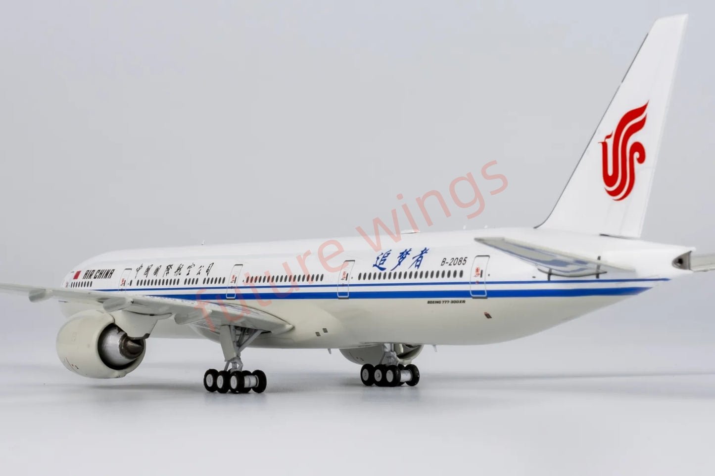 1:400 NG Models NG73066 Air China B777-300ER B-2035 Aircraft Model+Free Tractor