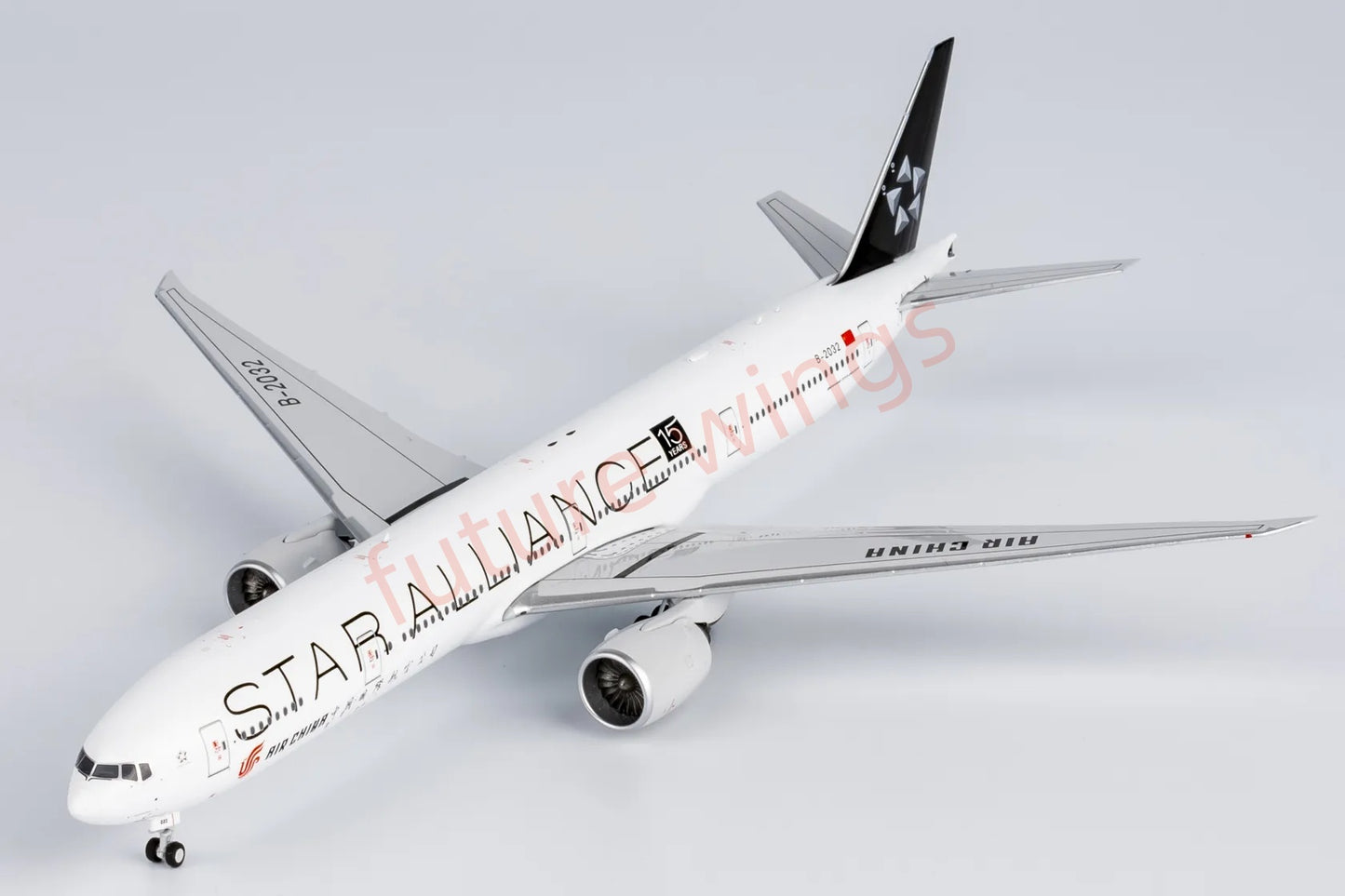 1:400 NG Models NG73062 Air China B777-300ER B-2032 "STAR ALLIANCE" 15YEARS Aircraft Model+Free Tractor