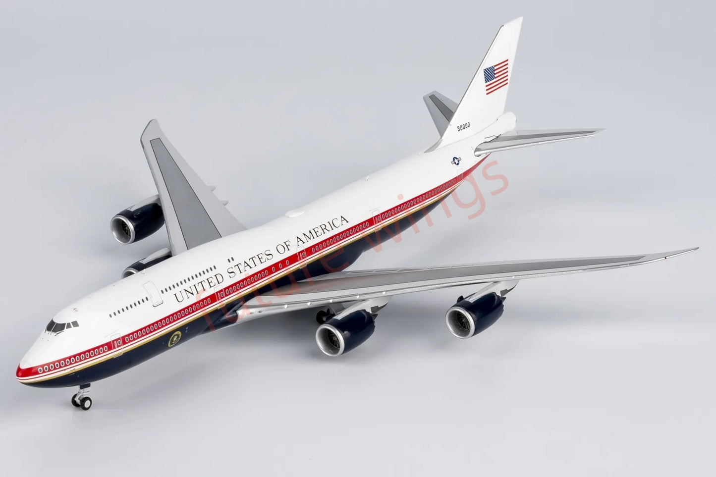 1:400 NG Models NG78041 USAF VC-25B(B747-8) 30000 Aircraft Model+Free Tractor