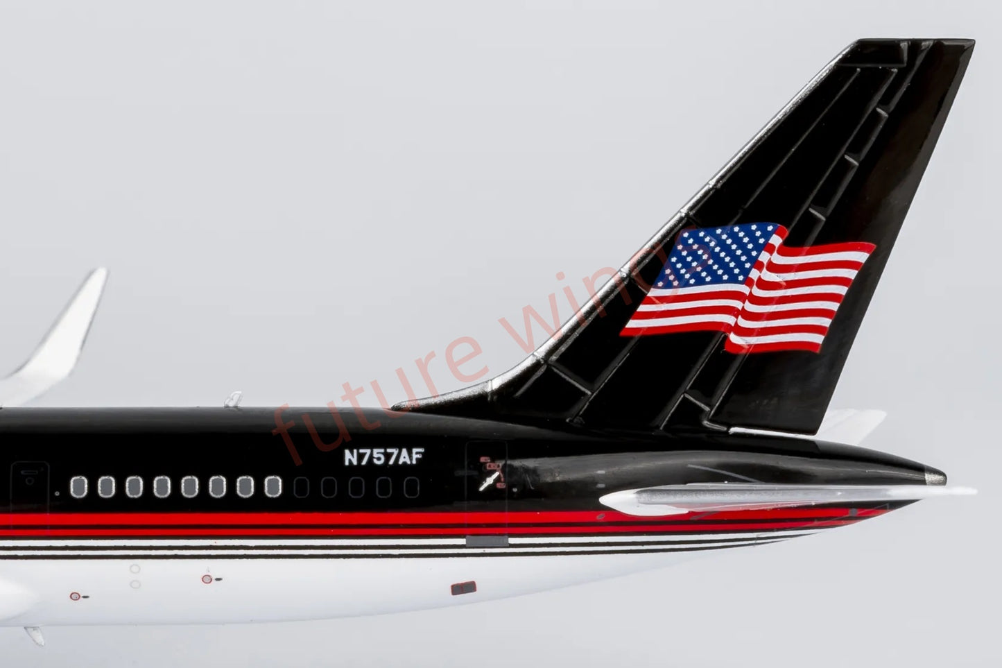 1:400 NG Models NG53208 Trump B757-200 N757AF "American Flag" Aircraft Model+Free Tractor