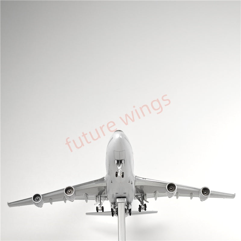 1:400 HX Models China Airlines B747-400 B-18211 "SKYTEAM"Aircraft Model With Stand+Free Tractor