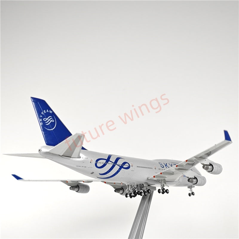 1:400 HX Models China Airlines B747-400 B-18211 "SKYTEAM"Aircraft Model With Stand+Free Tractor