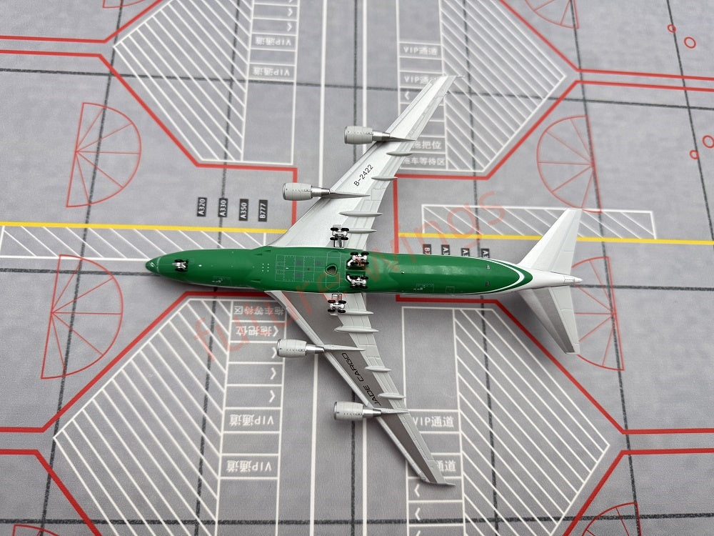 1:400 Geministar JADE Cargo B747-400 B-2422 Aircraft Model+Free Tractor