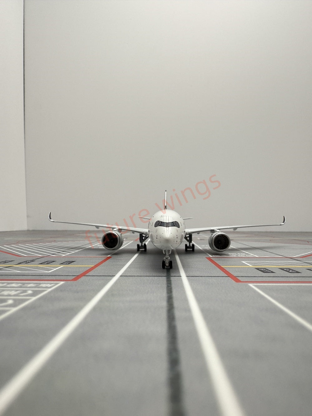 1:400 Geministar Singapore Airlines A350-900 9V-SMA 9V-SHA 9V-SMF Aircraft Model+Free Tractor