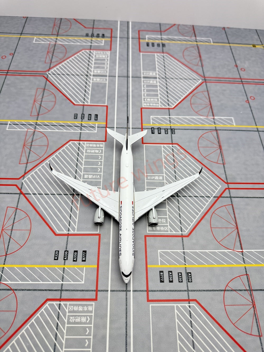 1:400 Geministar Singapore Airlines A350-900 9V-SMA 9V-SHA 9V-SMF Aircraft Model+Free Tractor