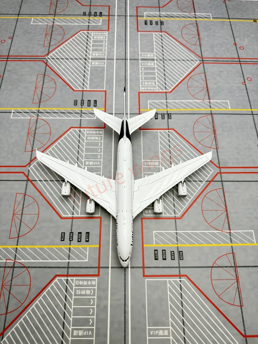 1:400 YY Wings Lufthansa Airlines A380 D-AIMB/D-AIMC Aircraft Model+Tractor