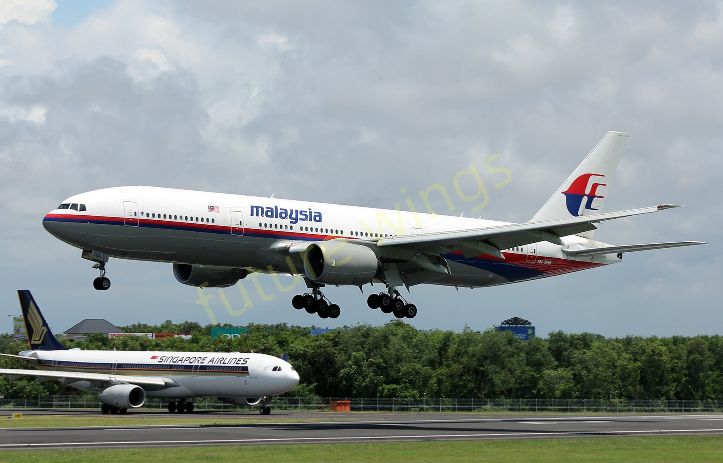 1:200 JC Wings* Malaysia Airlines B777-200ER 9M-MRB Diecast Aircraft Model