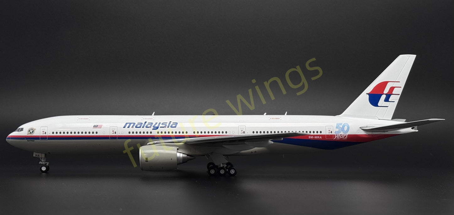 1:200 JC Wings* Malaysia Airlines B777-200ER 9M-MRA Diecast Aircraft Model