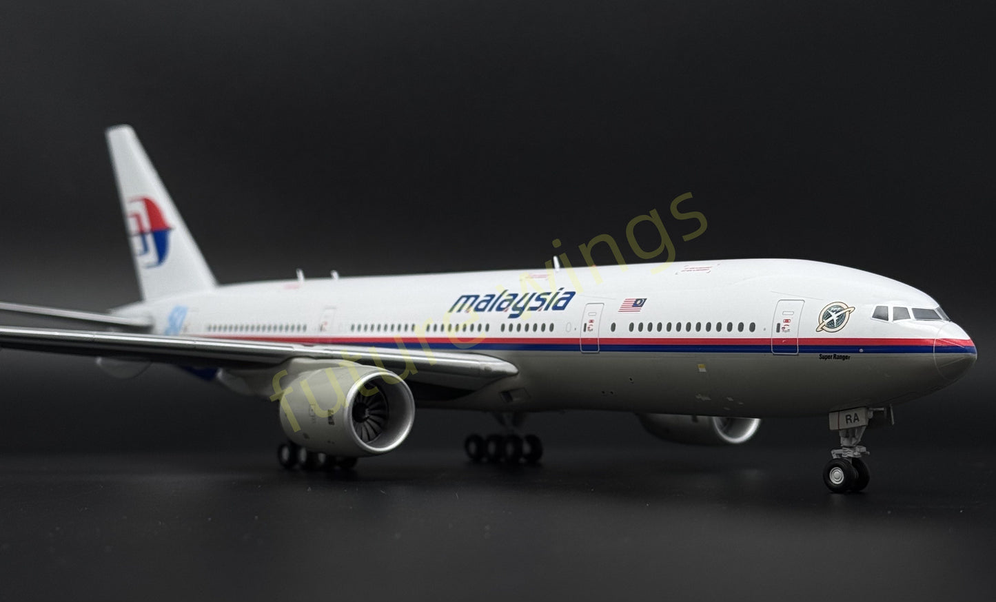 1:200 JC Wings* Malaysia Airlines B777-200ER 9M-MRA Diecast Aircraft Model