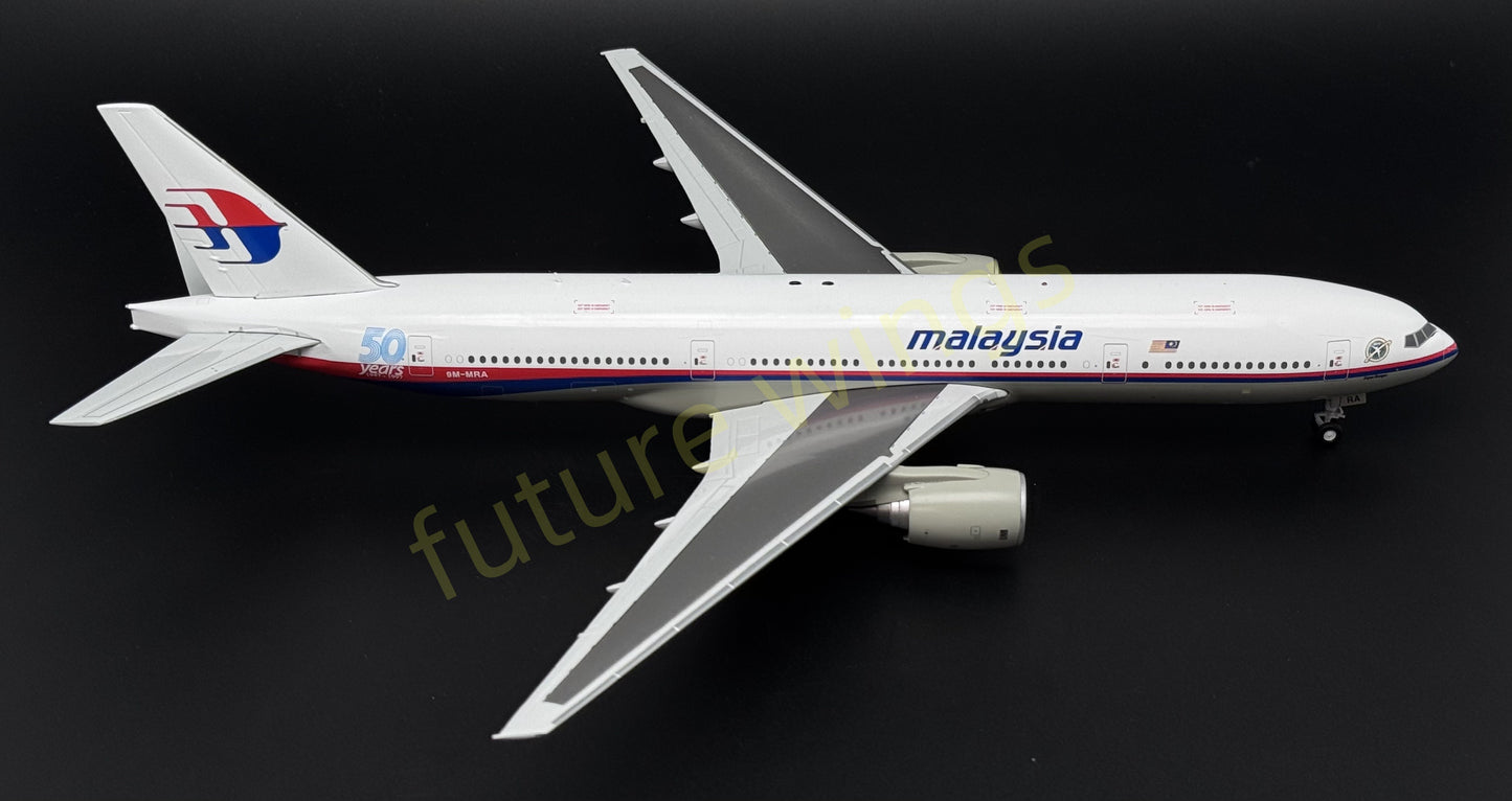 1:200 JC Wings* Malaysia Airlines B777-200ER 9M-MRA Diecast Aircraft Model