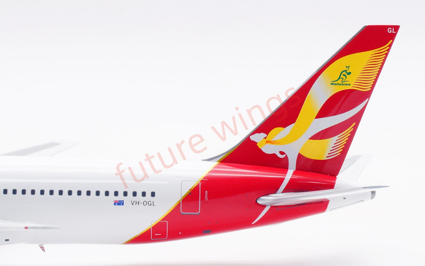 1:200 InFlight200 Qantas Airways B767-300 VH-OGL Diecast Aircraft Model