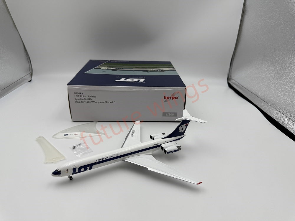 1:200 Herpa Wings Malév/Lot/Ukraine/Interflug Ilyushin IL-62M Diecast Aircraft Model