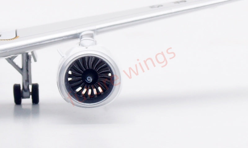 1:200 InFlight200 China Southern Airlines C919 B-919J B-657J Diecast Aircraft Model