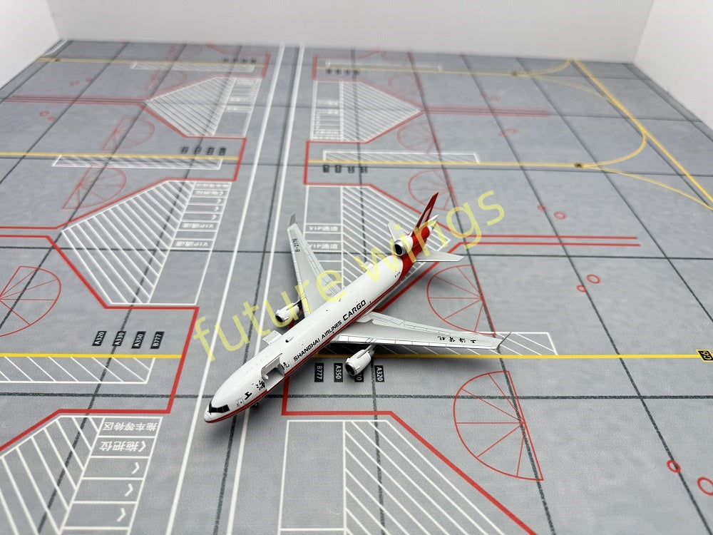 1:400 YY Wings Shanghai Airlines McDonnell MD-11 B-2176 B-2177 B-2178 B-2179 Aircraft Model+Free Tractor