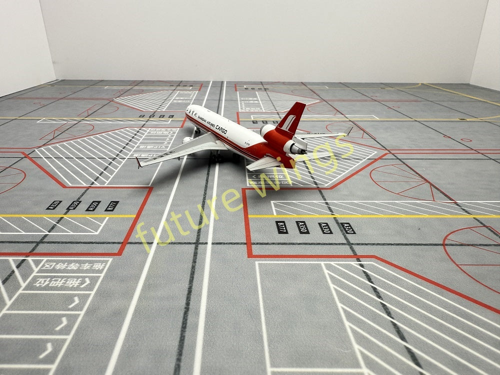 1:400 YY Wings Shanghai Airlines McDonnell MD-11 B-2176 B-2177 B-2178 B-2179 Aircraft Model+Free Tractor
