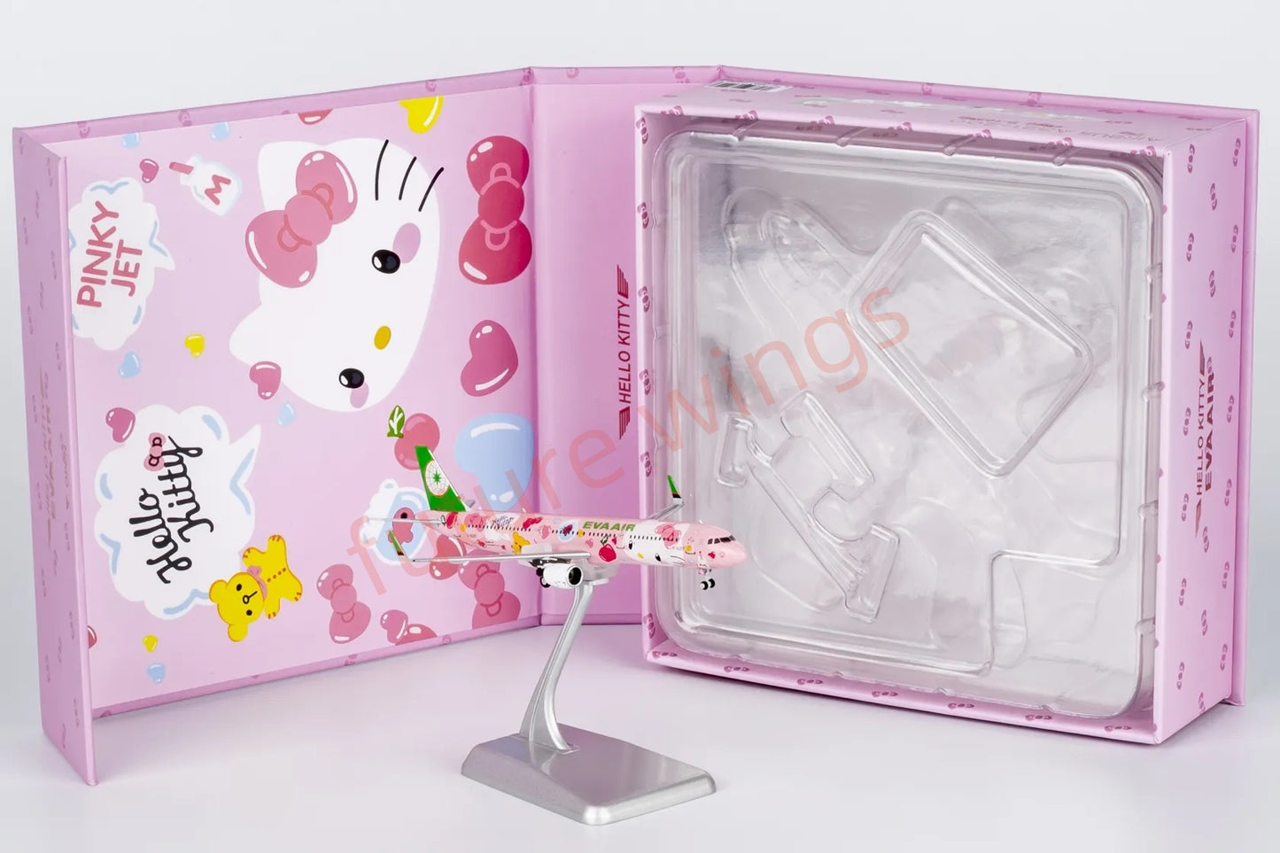 1:400 NG Models NG13122 EVA Air A321 B-16217 KITTY "Luxury Package"Aircraft Model+Free Tractor