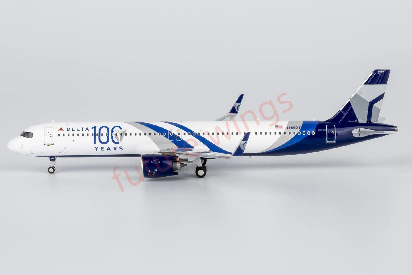1:400 NG Models NG13130 Delta Airlines A321neo N589DT "100Yeas"Aircraft Model+Free Tractor