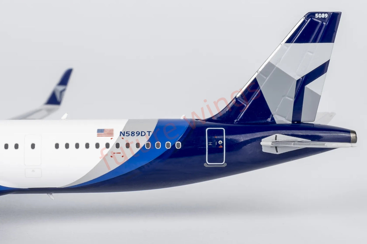 1:400 NG Models NG13130 Delta Airlines A321neo N589DT "100Yeas"Aircraft Model+Free Tractor