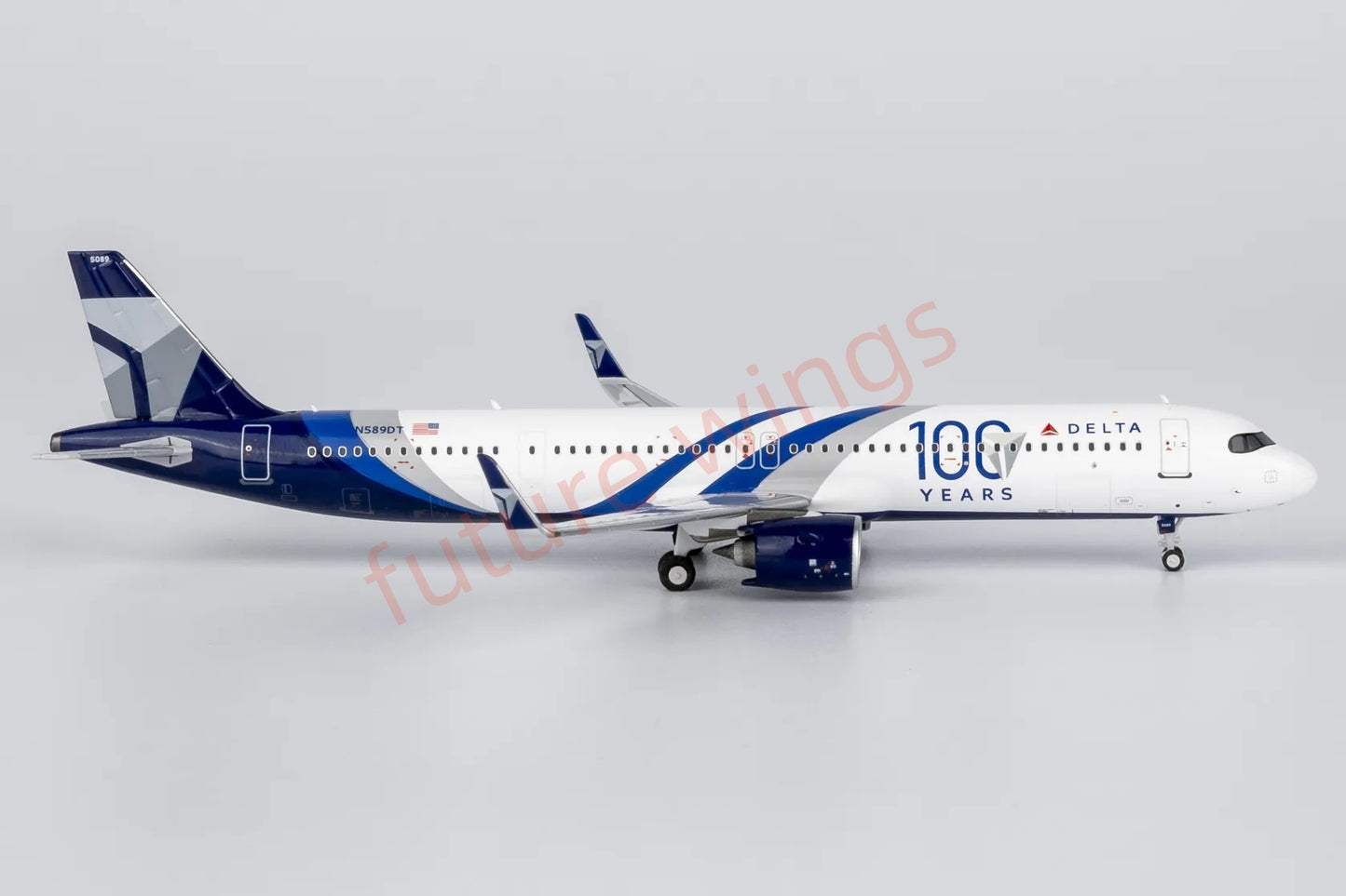 1:400 NG Models NG13130 Delta Airlines A321neo N589DT "100Yeas"Aircraft Model+Free Tractor