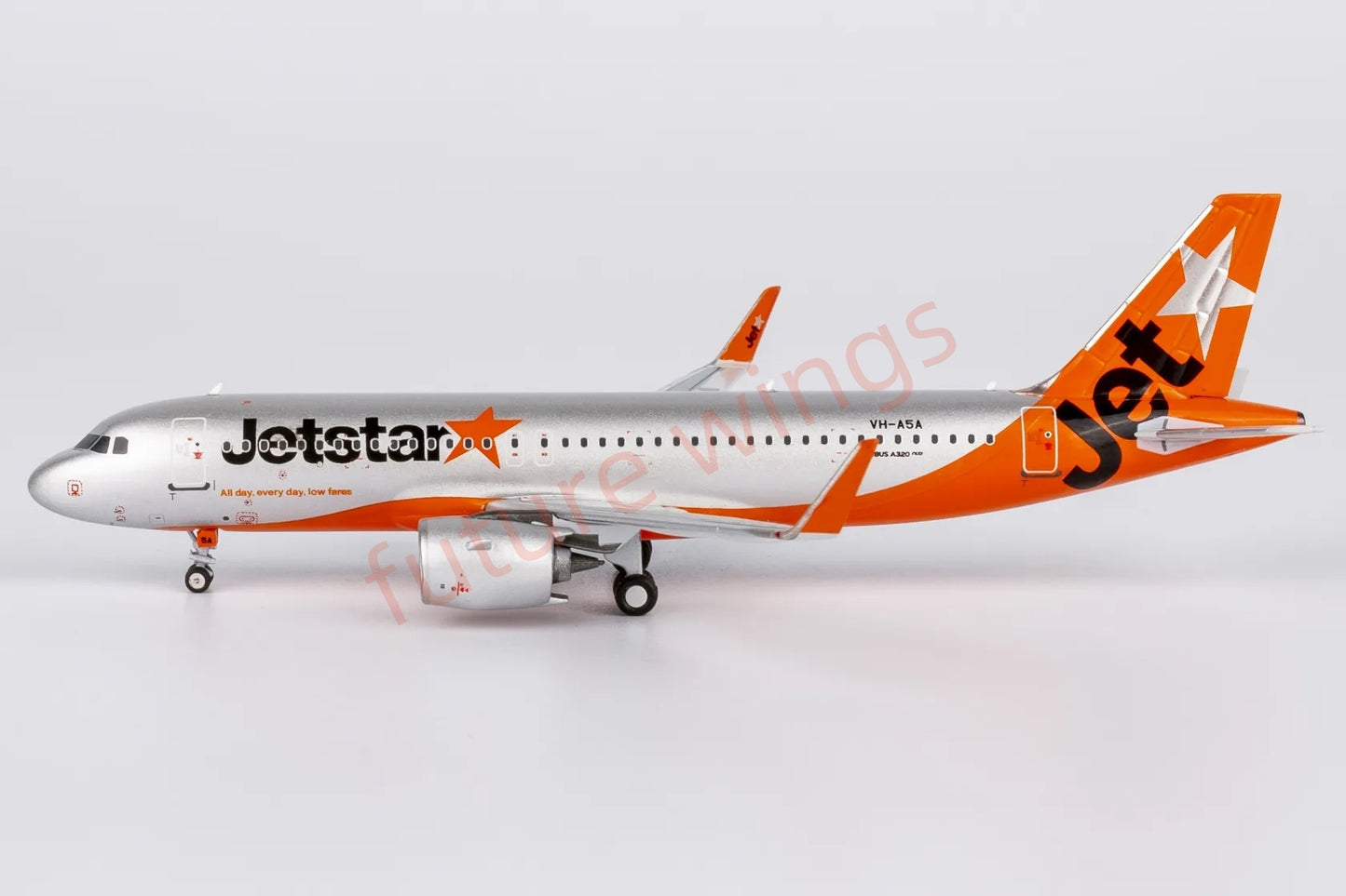 1:400 NG Models NG15059 JetStar A320neo VH-A5A Aircraft Model+Free Tractor