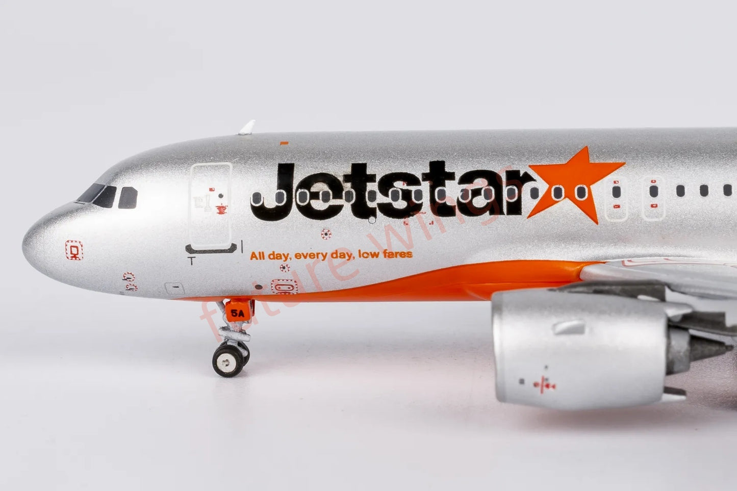 1:400 NG Models NG15059 JetStar A320neo VH-A5A Aircraft Model+Free Tractor