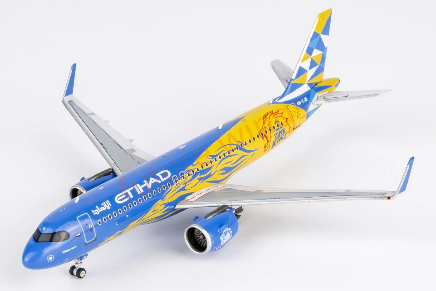 1:400 NG Models NG15058 Etihad Airways A320neo A6-EJB Aircraft Model+Free Tractor
