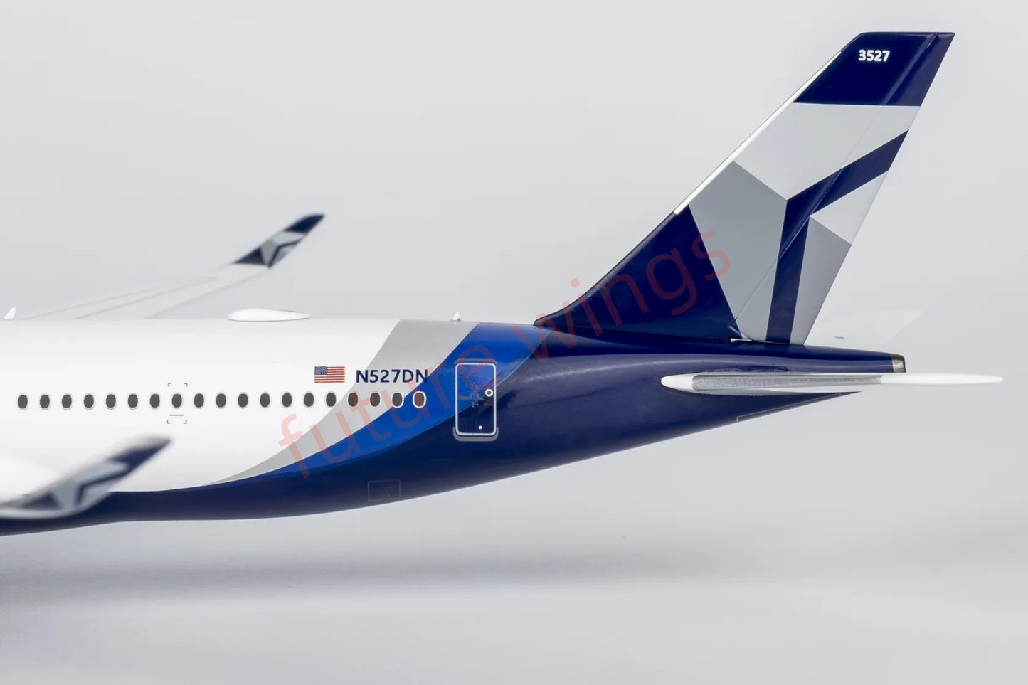 1:400 NG Models NG39106 Delta Airlines A350-900 N527DN "100Years" Aircraft Model+Free Tractor