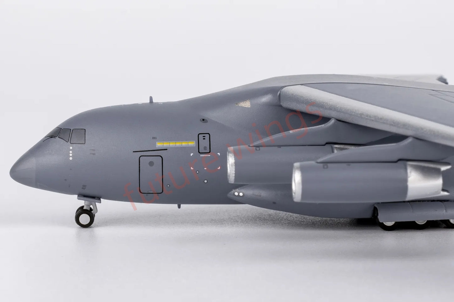 1:400 NG Models NG22020 China Air Force Y-20 "KunPeng" 20048 Transport Aircraft Model+Free Tractor