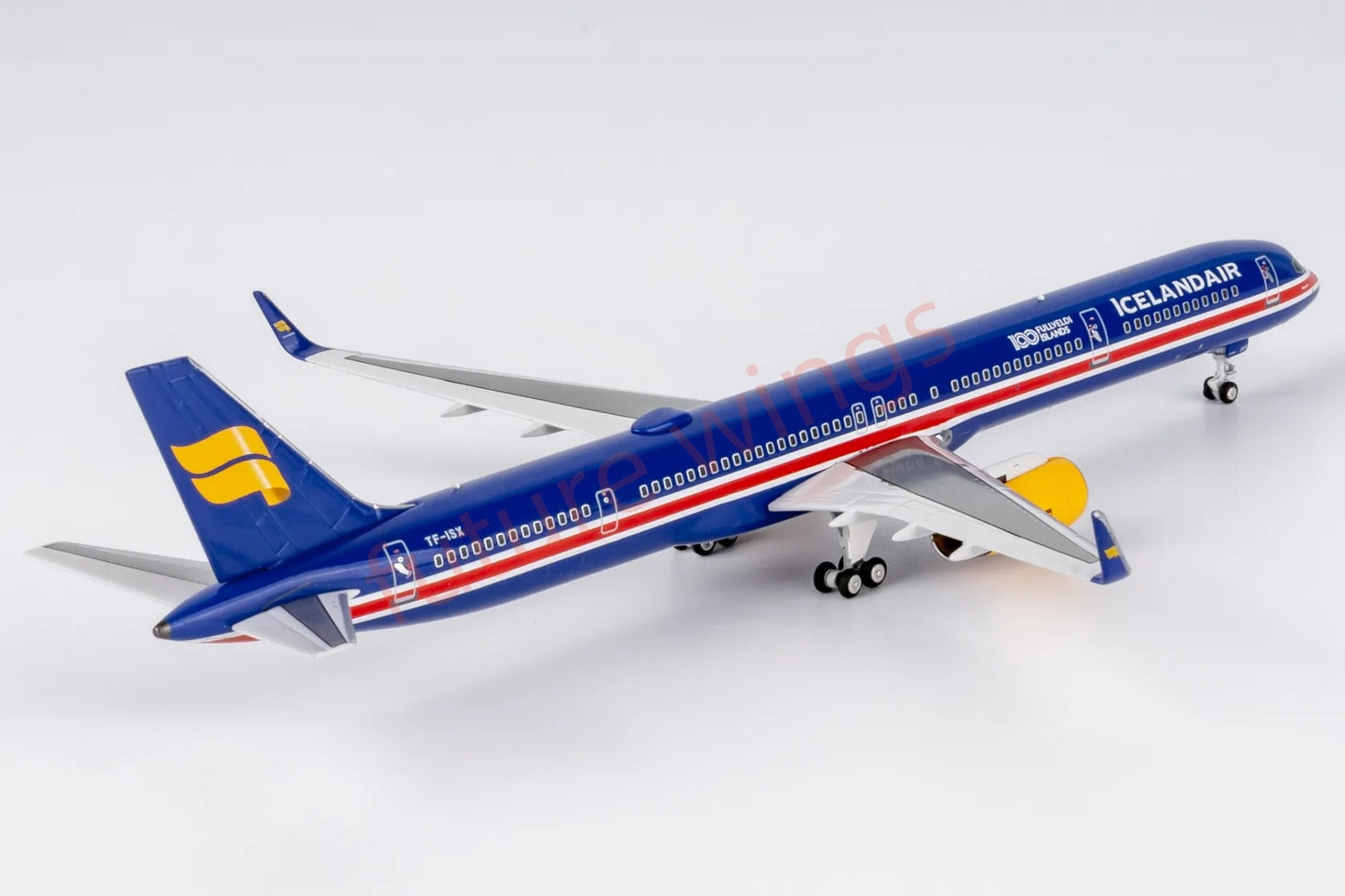 1:400 NG Models NG45009 Iceland Air B757-300TF-ISX "100Years"Aircraft Model+Free Tractor