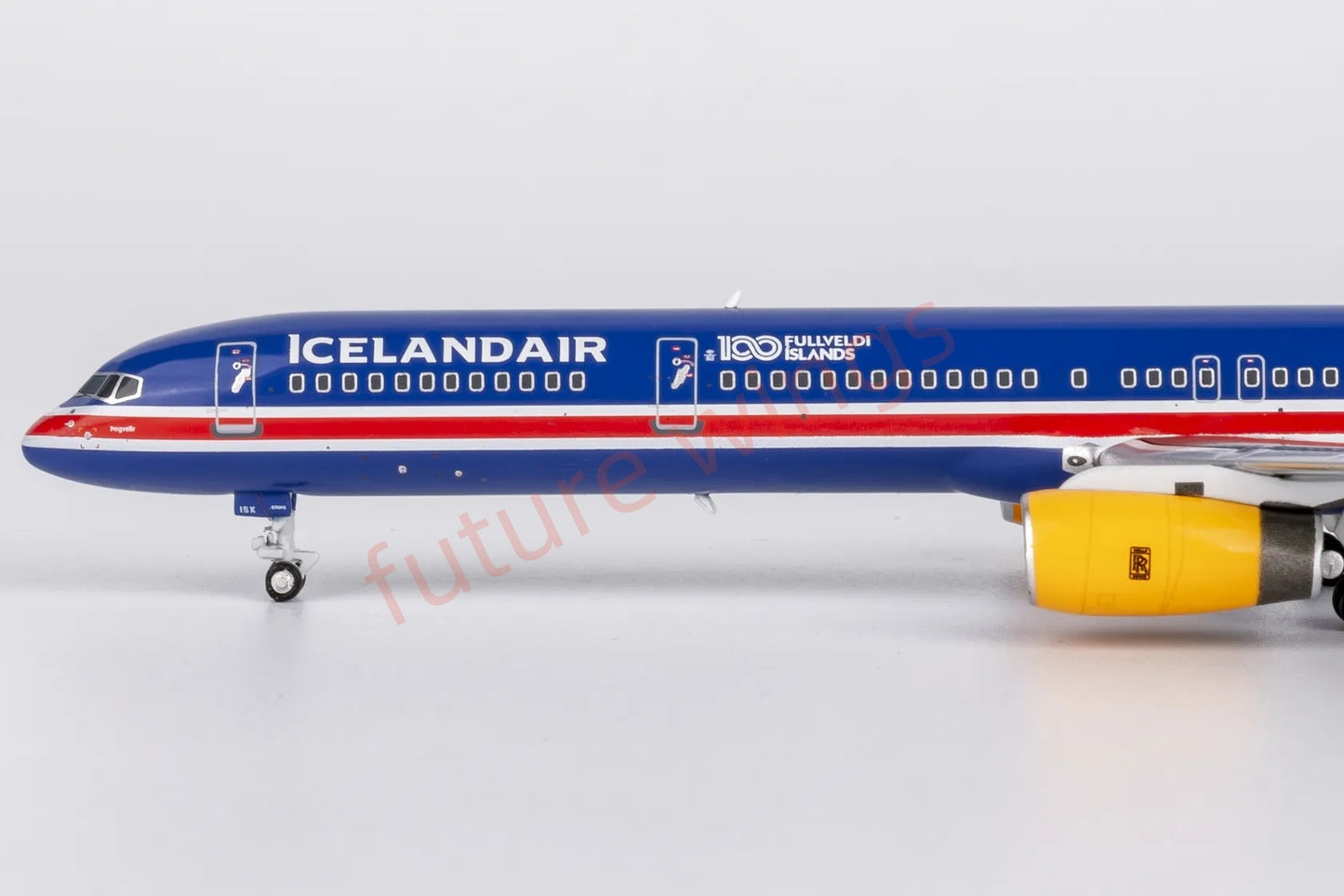 1:400 NG Models NG45009 Iceland Air B757-300TF-ISX "100Years"Aircraft Model+Free Tractor