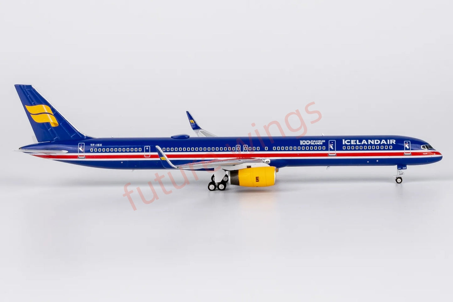 1:400 NG Models NG45009 Iceland Air B757-300TF-ISX "100Years"Aircraft Model+Free Tractor