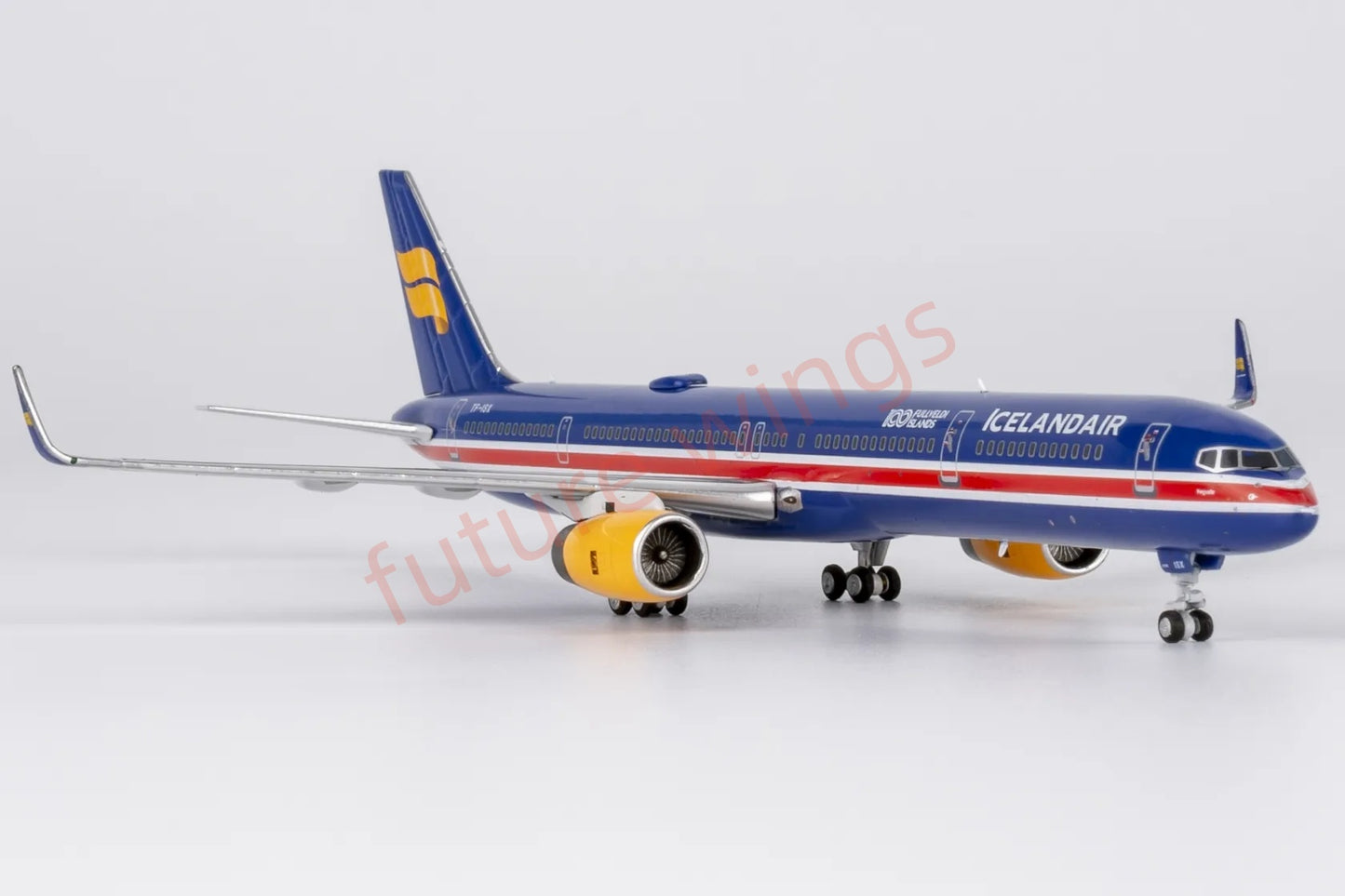 1:400 NG Models NG45009 Iceland Air B757-300TF-ISX "100Years"Aircraft Model+Free Tractor