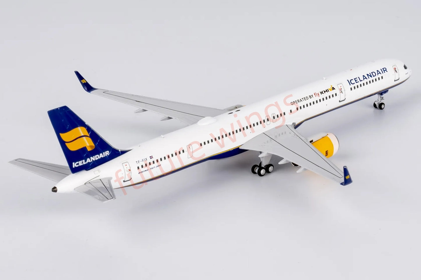 1:400 NG Models NG45007 Iceland Air B757-300 TF-FIX Aircraft Model+Free Tractor