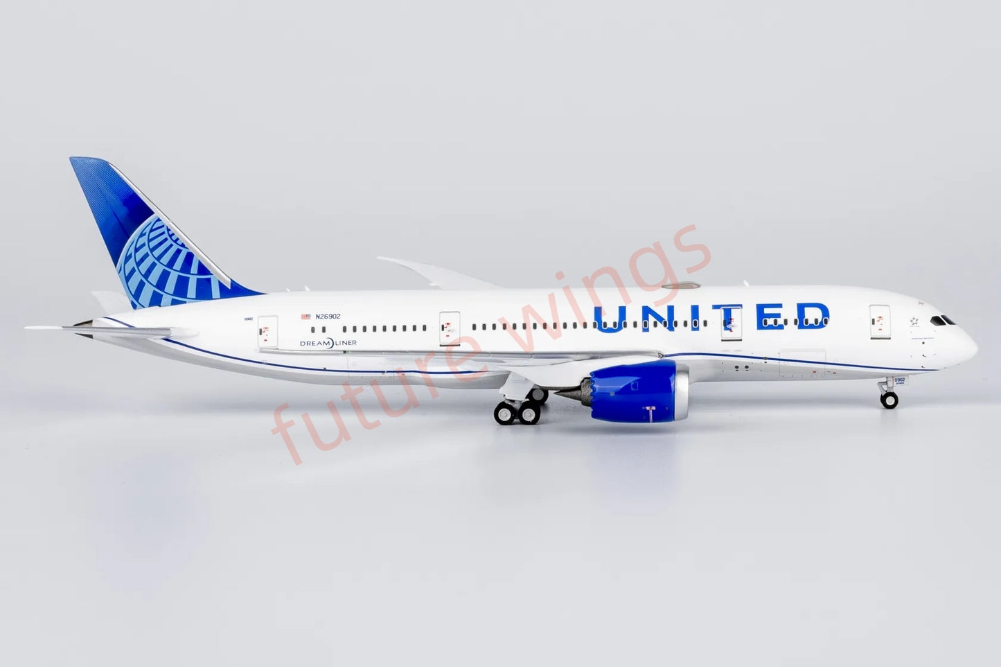 1:400 NG Models NG59031 United Airlines B787-8 N26902 Aircraft Model+Free Tractor