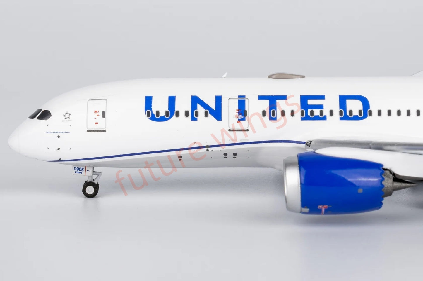1:400 NG Models NG59032 United Airlines B787-8 N45905 Aircraft Model+Free Tractor