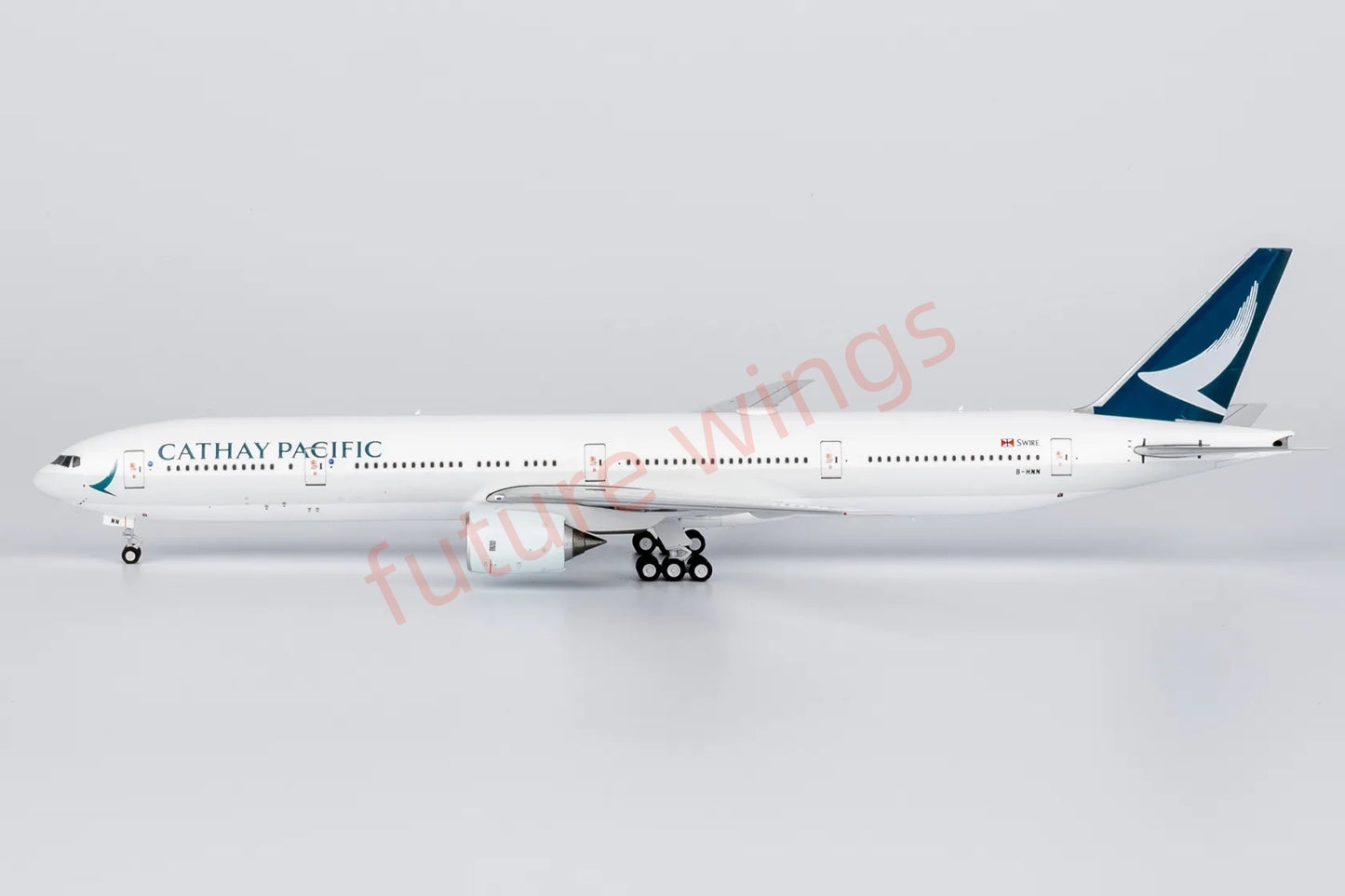 1:400 NG Models NG73072 Cathay Pacific B777-300 B-HNN Aircraft Model+Free Tractor