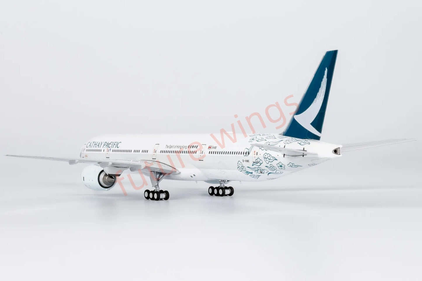 1:400 NG Models NG73071 Cathay Pacific B777-300 B-HNK Aircraft Model+Free Tractor