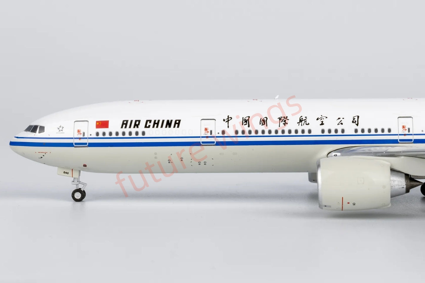1:400 NG Models NG73065 Air China B777-300ER B-2045 Aircraft Model+Free Tractor