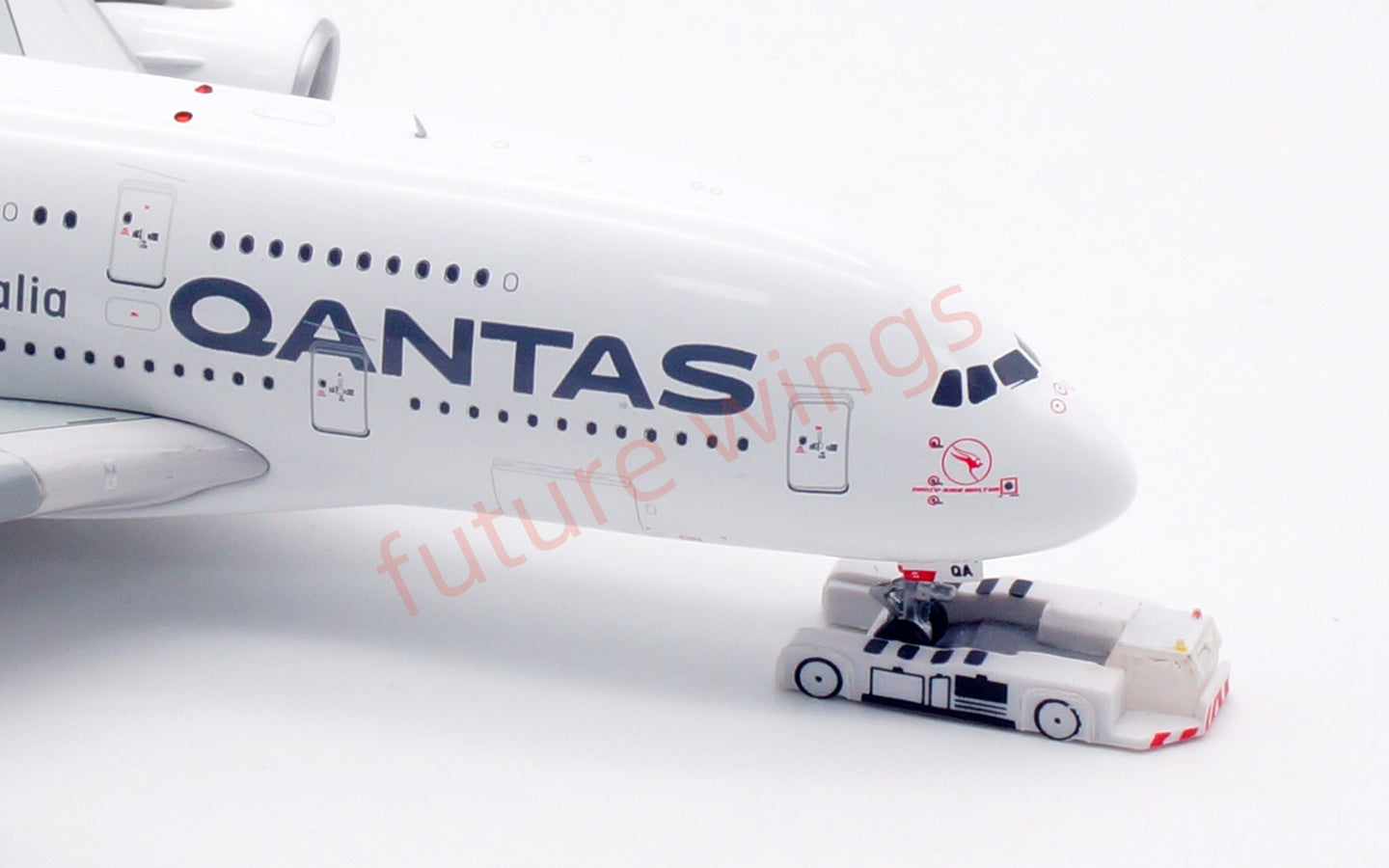 1:400 Aviation400 Qantas Airways A380 VH-OQA Aircraft Model Free Tractor+Stand