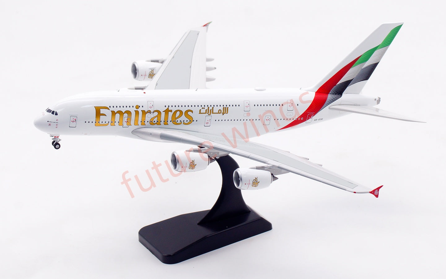 1:400 Aviation400 Emirates Airways A380 A6-EOE Aircraft Model Free Tractor+Stand